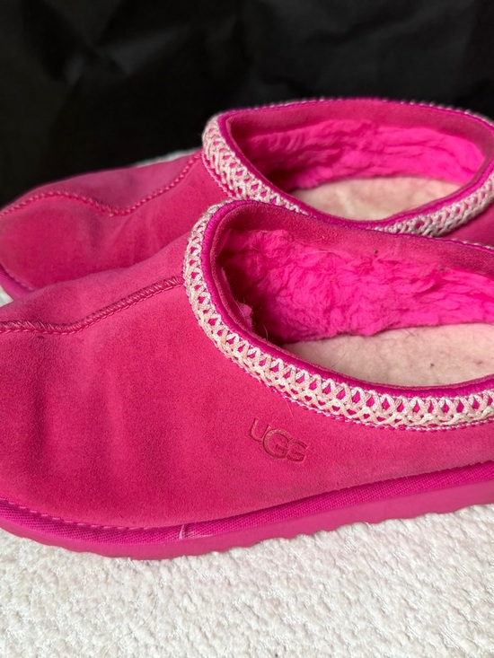 UGG Other - UGG Women's Bright Pink Suede Shearling Slip-On Slippers